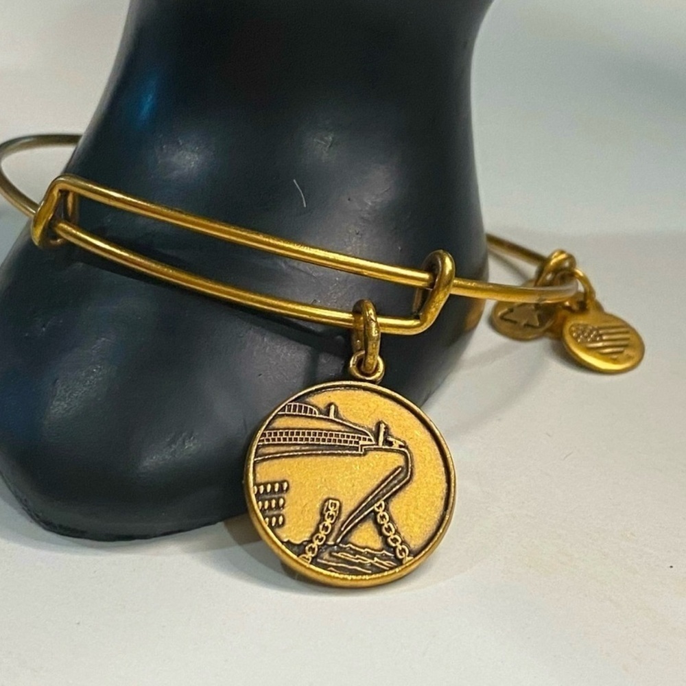 Alex and Ani Cruise Ship Charm Rafaelian Gold Expandable from 2" to 3.5"